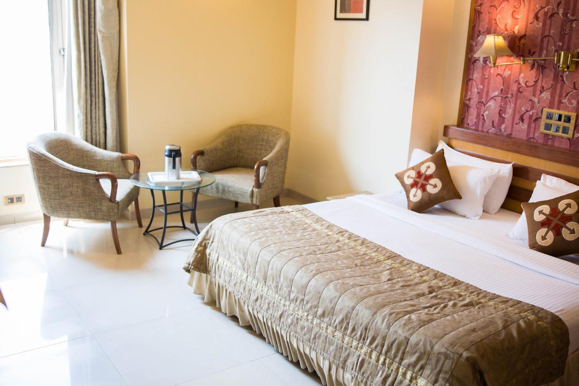 The Deccan Royaale Pune Eksteriør bilde